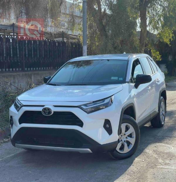 Toyota for sale in Iraq